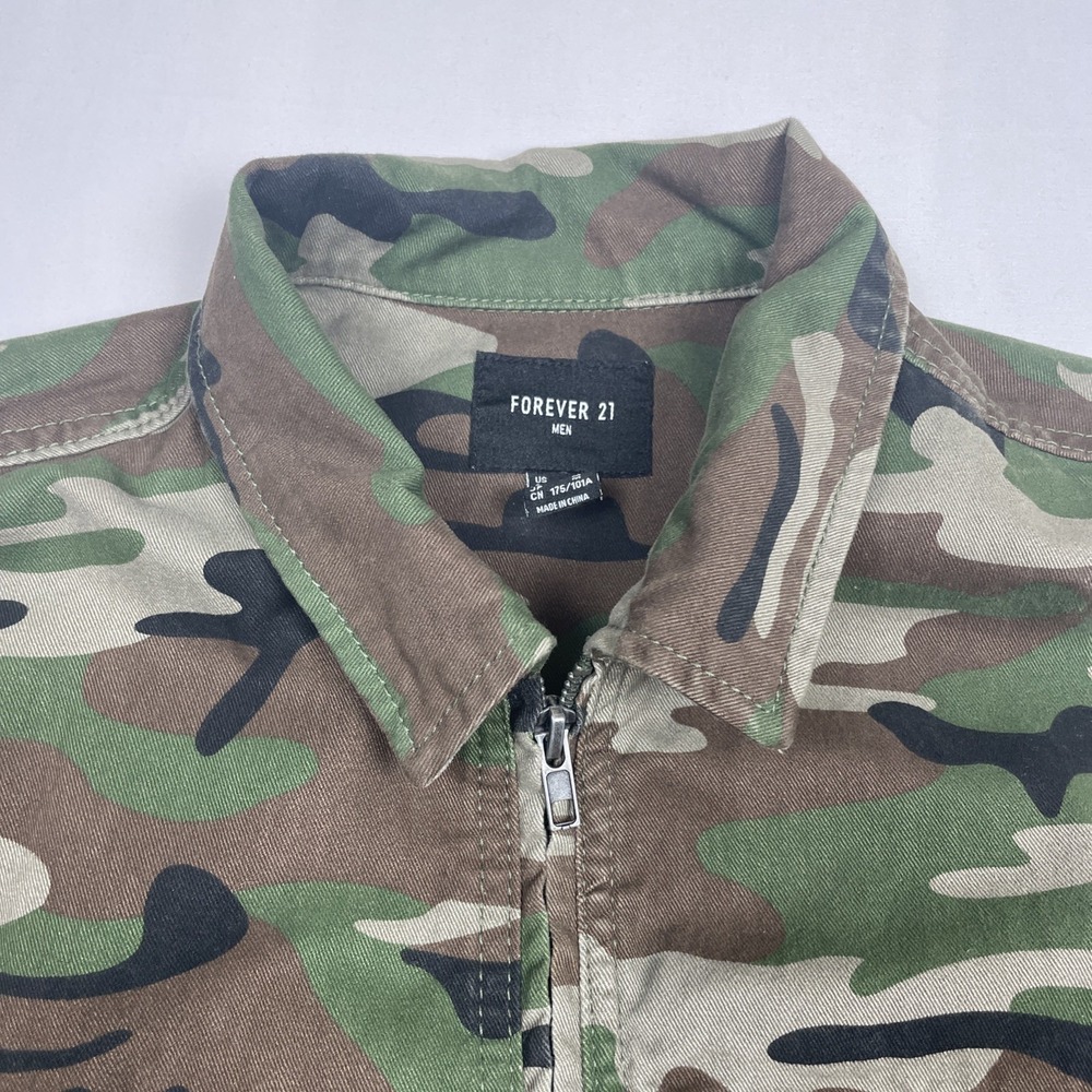 Forever 21 Camo Jacket Full Zip Mens Medium Green Camouflage Collar